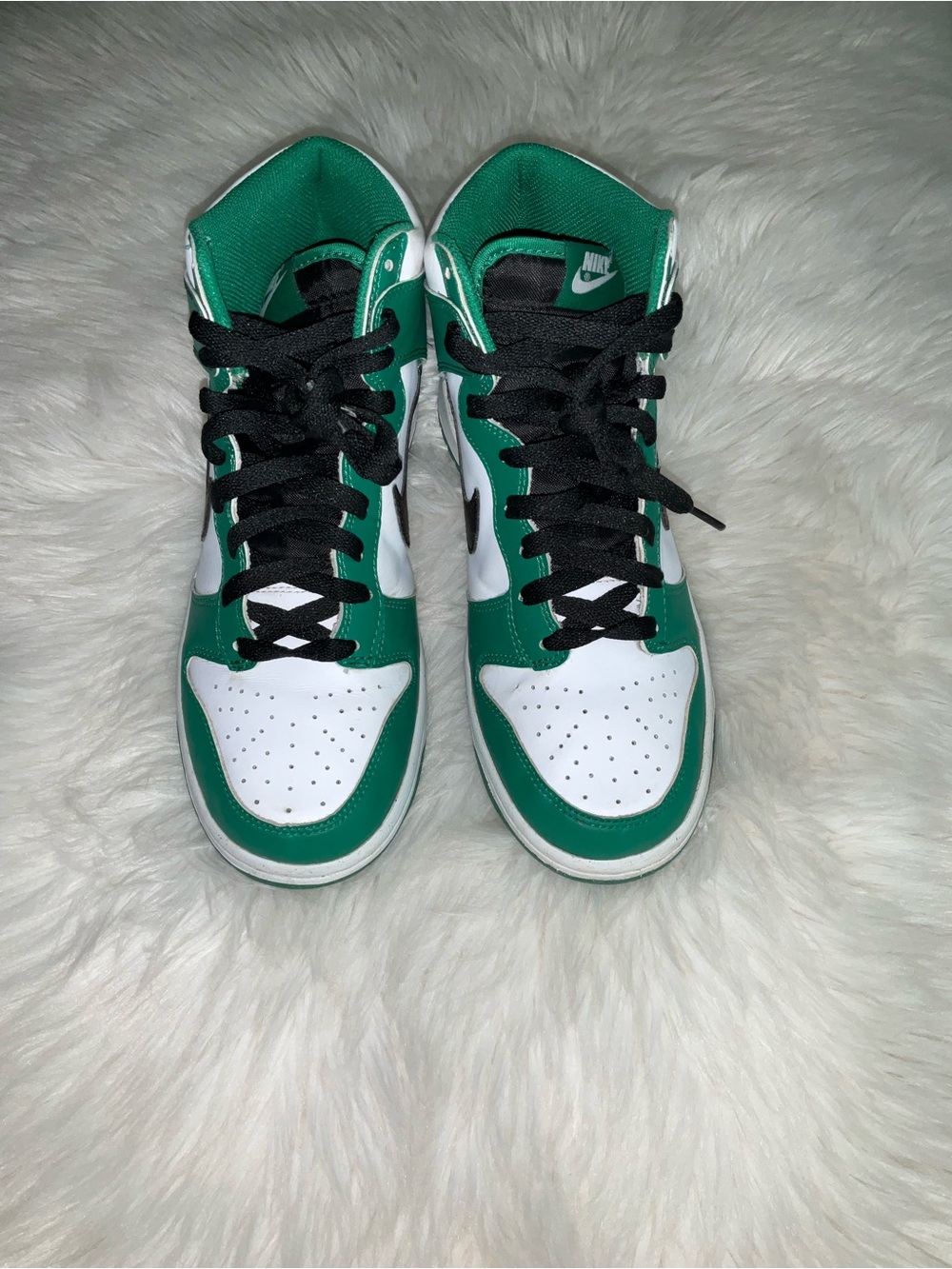 Nike Dunk High "Celtics Sneakers - Picture 2 of 10